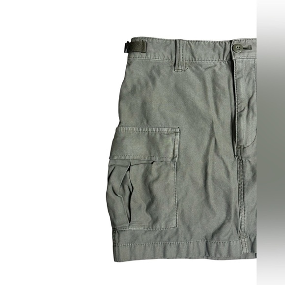 Aritzia TNA Green Cargo Mini Skirt Size 6 - Picture 2 of 5